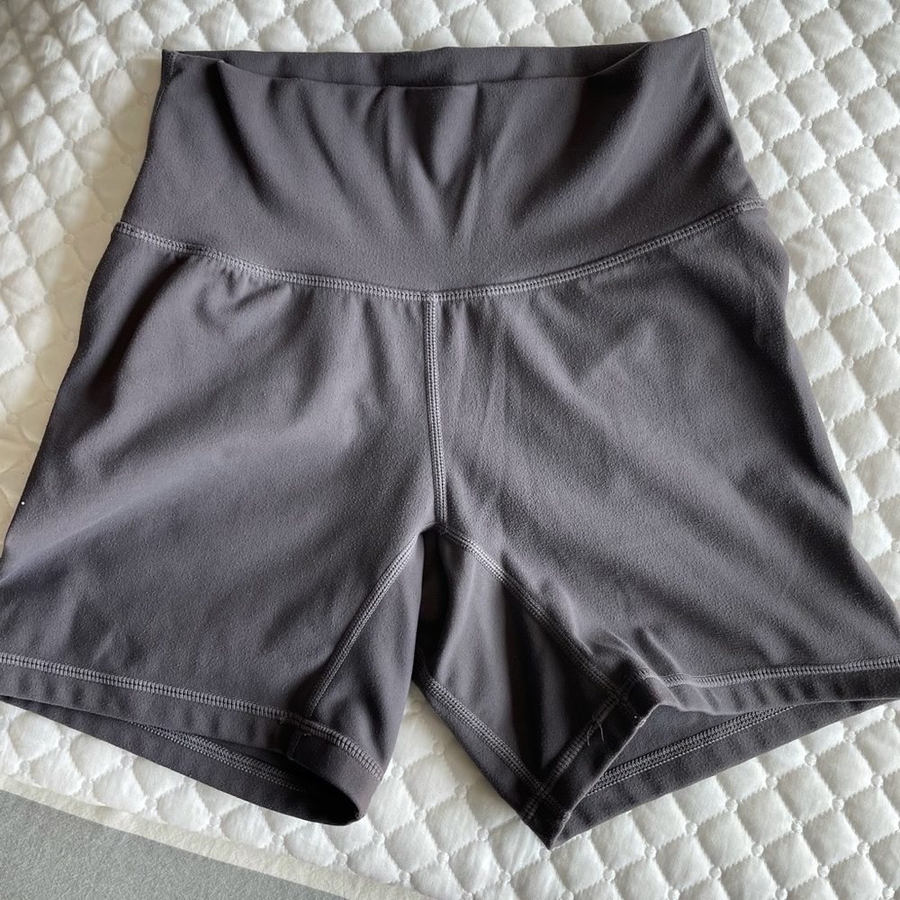 Gray Ptula Betsy Shorts